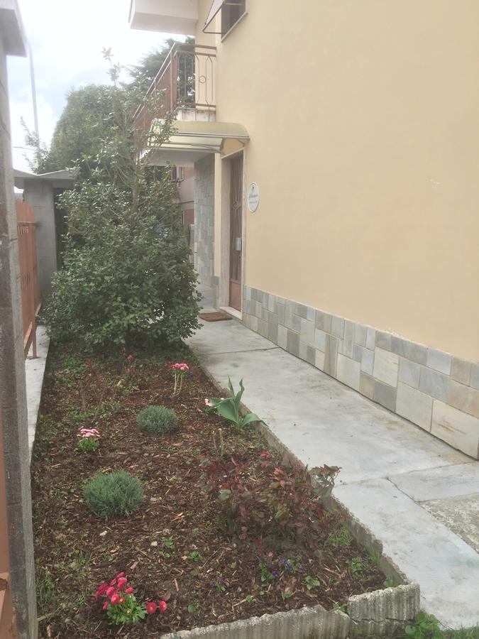 Casa Salice Apartment Racconigi ภายนอก รูปภาพ