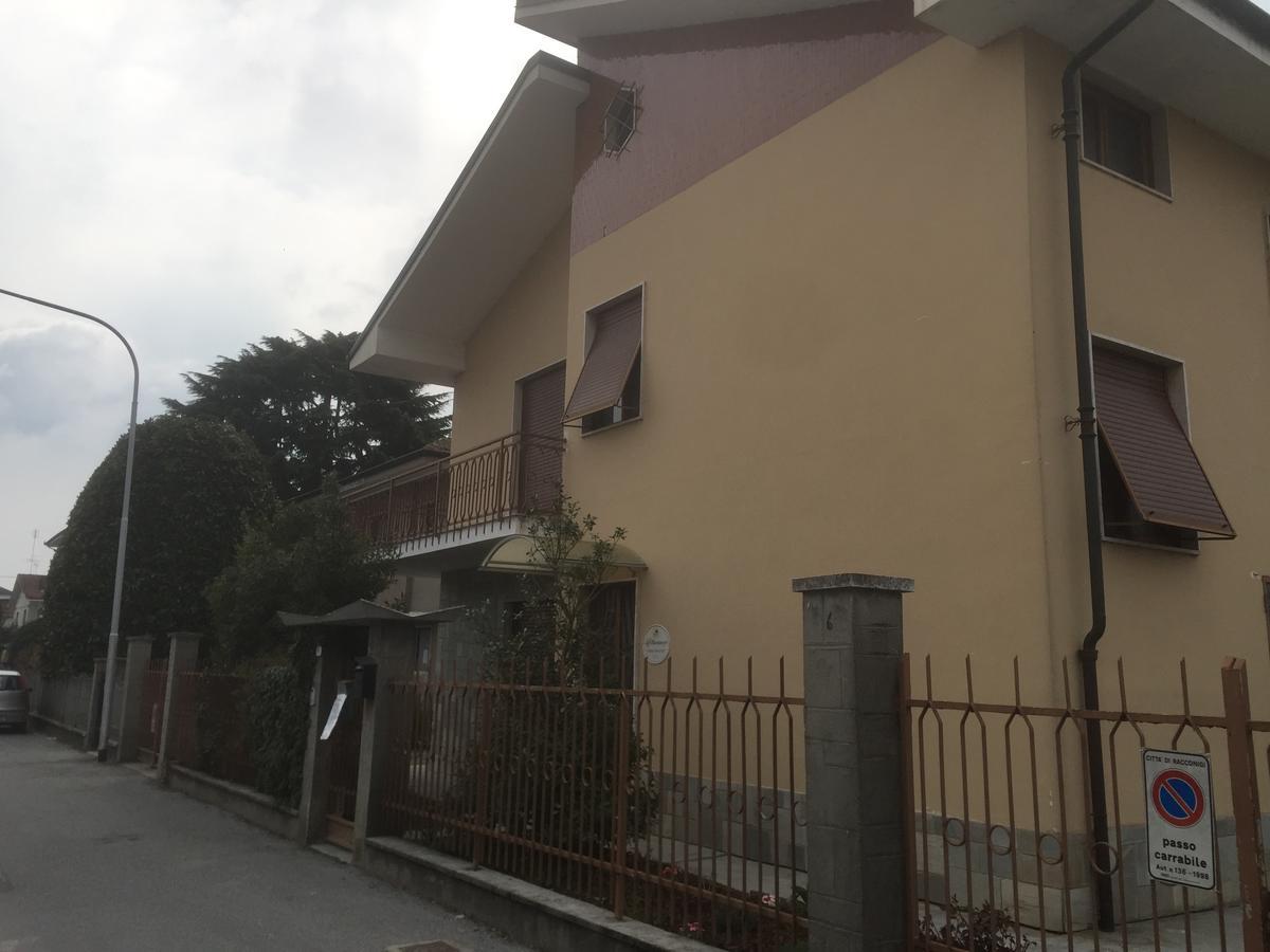 Casa Salice Apartment Racconigi ภายนอก รูปภาพ